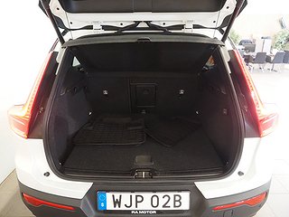 SUV Volvo XC40 12 av 25