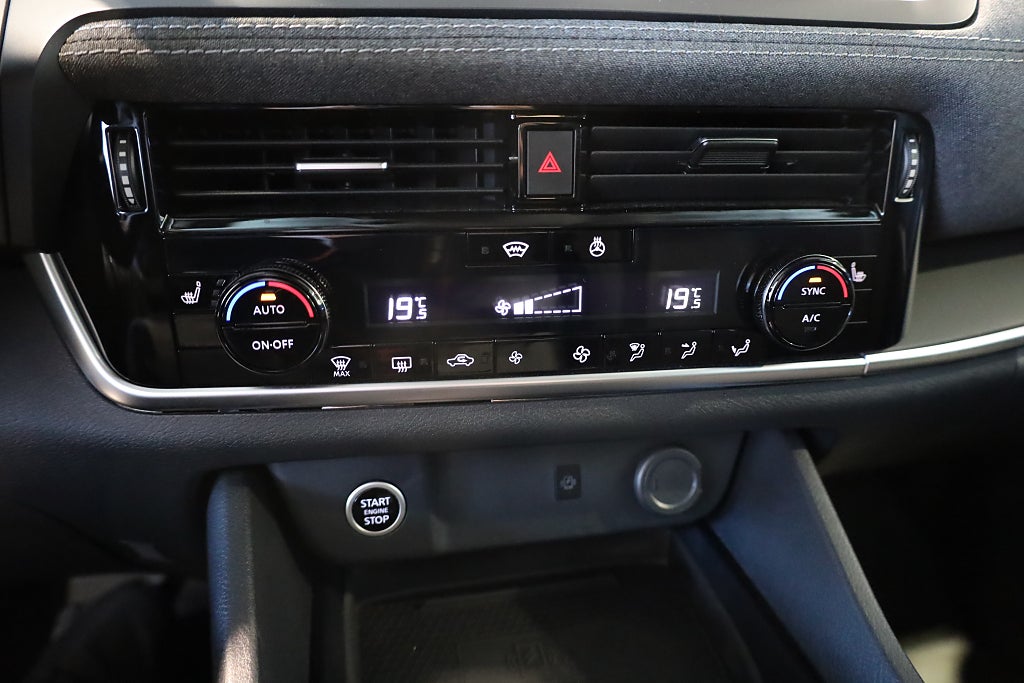 Nissan Qashqai 1.3 DIG-T XTRONIC-CVT Kamera CarPlay Keyless 2025