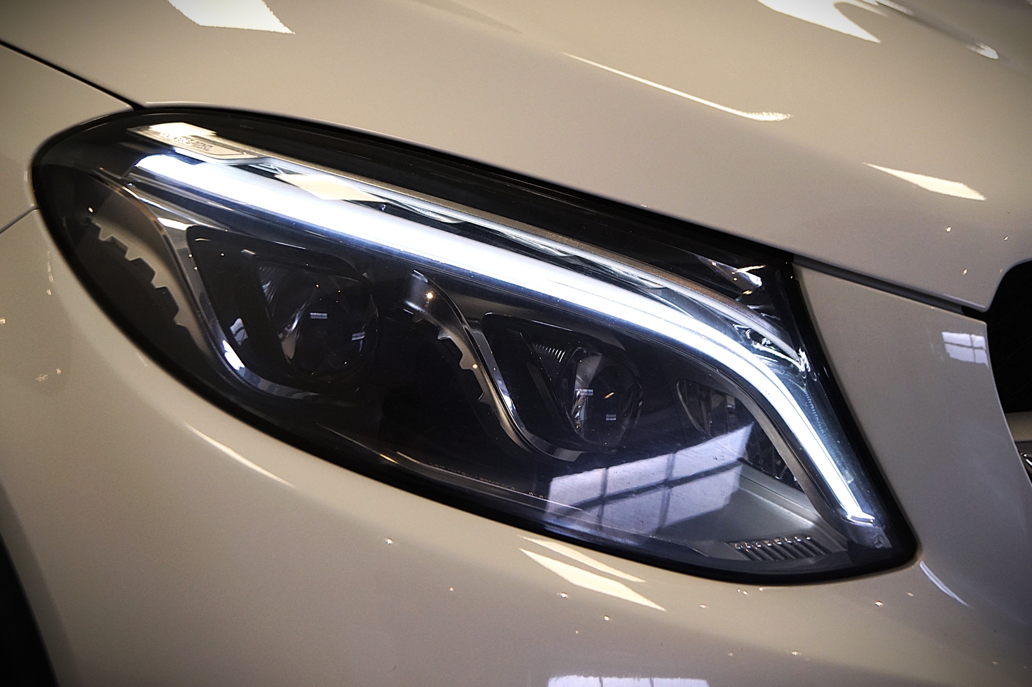 Mercedes-Benz GLE 2018, kuva 3/48