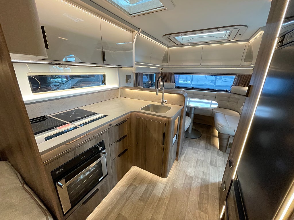 Kabe Imperial 740 CTDL KS / Cinderella / ALDE /  Läder / Lyxvagn / Al - Kabe