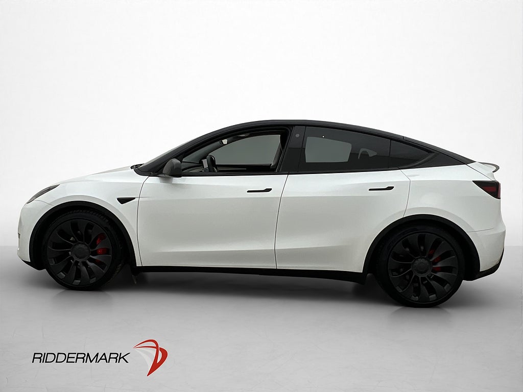 Tesla Model Y Performance 534hk Autopilot Kamera Drag MOMS
