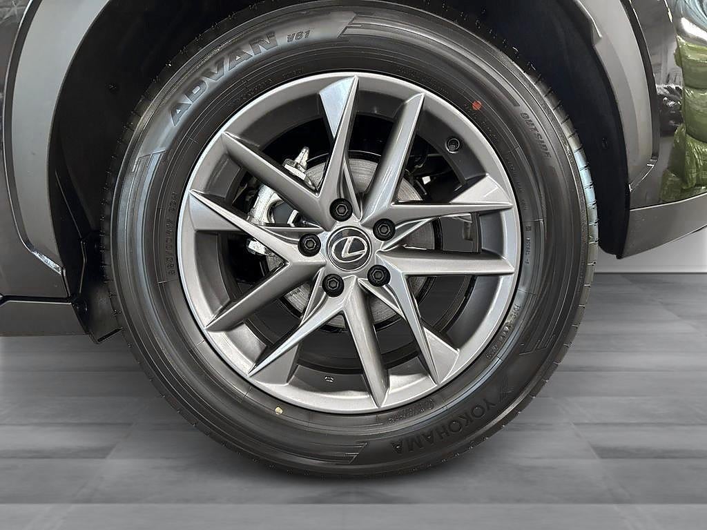 Lexus LBX 2025 - miniatyr 11