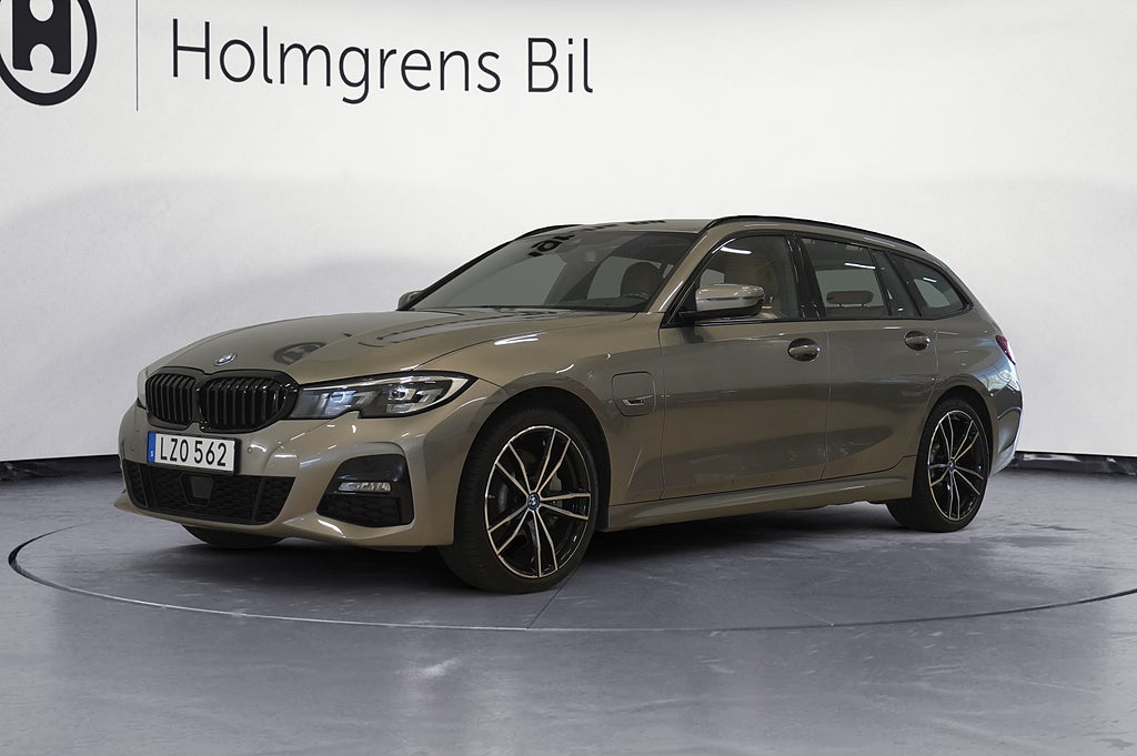 BMW 330 e xDrive Touring 4,95% ränta M Sport Navi HiFi Fartpilot 19