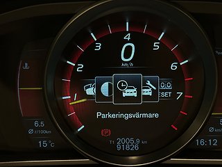 Volvo V40 T3 Momentum 150hk Drag/Psens/Mvärm/SoV/Bluetooth