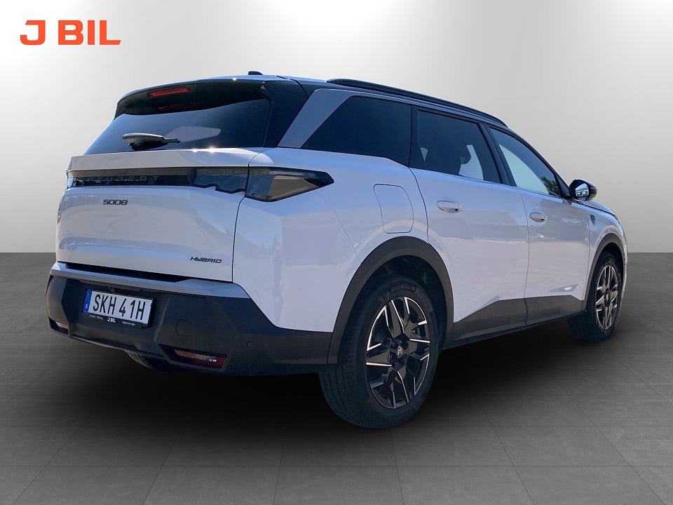 Bild på Peugeot 5008 GT Hybrid 145hk Aut KAMPANJ BRÄNSLE INGÅR
