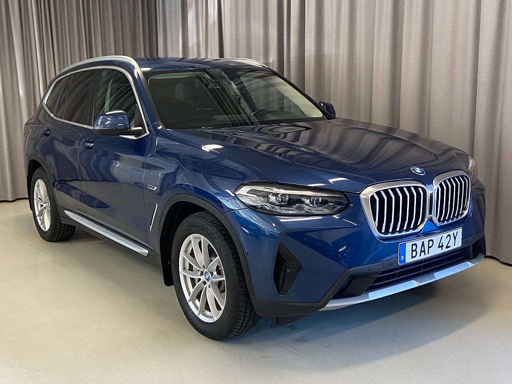 BMW X3 xDrive30e 292hk Steptronic Drag Navi Skinn