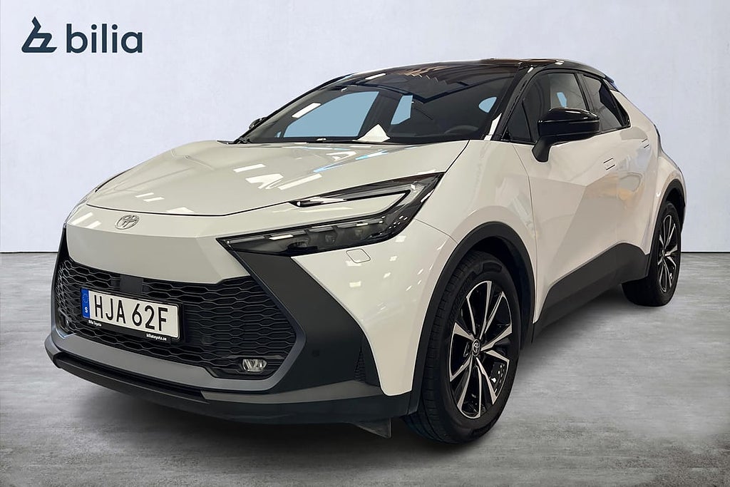 Toyota C-HR 2.0 PHEV Style Teknikpaket Bi-Tone Approved Used