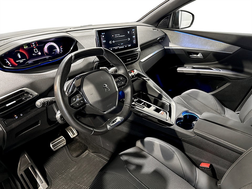 Bild på Peugeot 3008 GT 1.2 PT 130hk Aut B-KAMERA CARPLAY