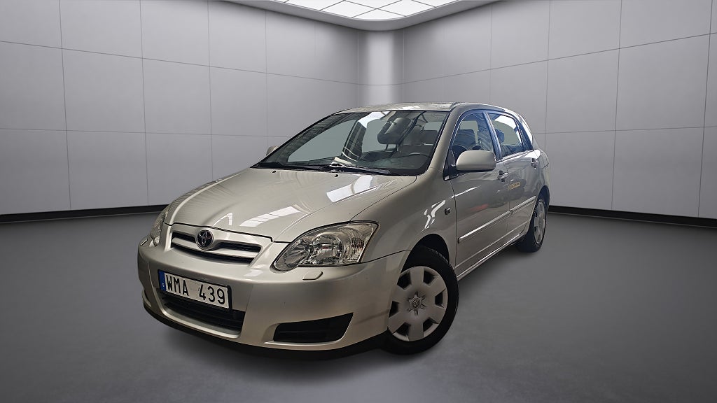 Toyota Corolla 5-dörrars 1.4 VVT-i 1-Ägare/ Nybes/ Nyservad 