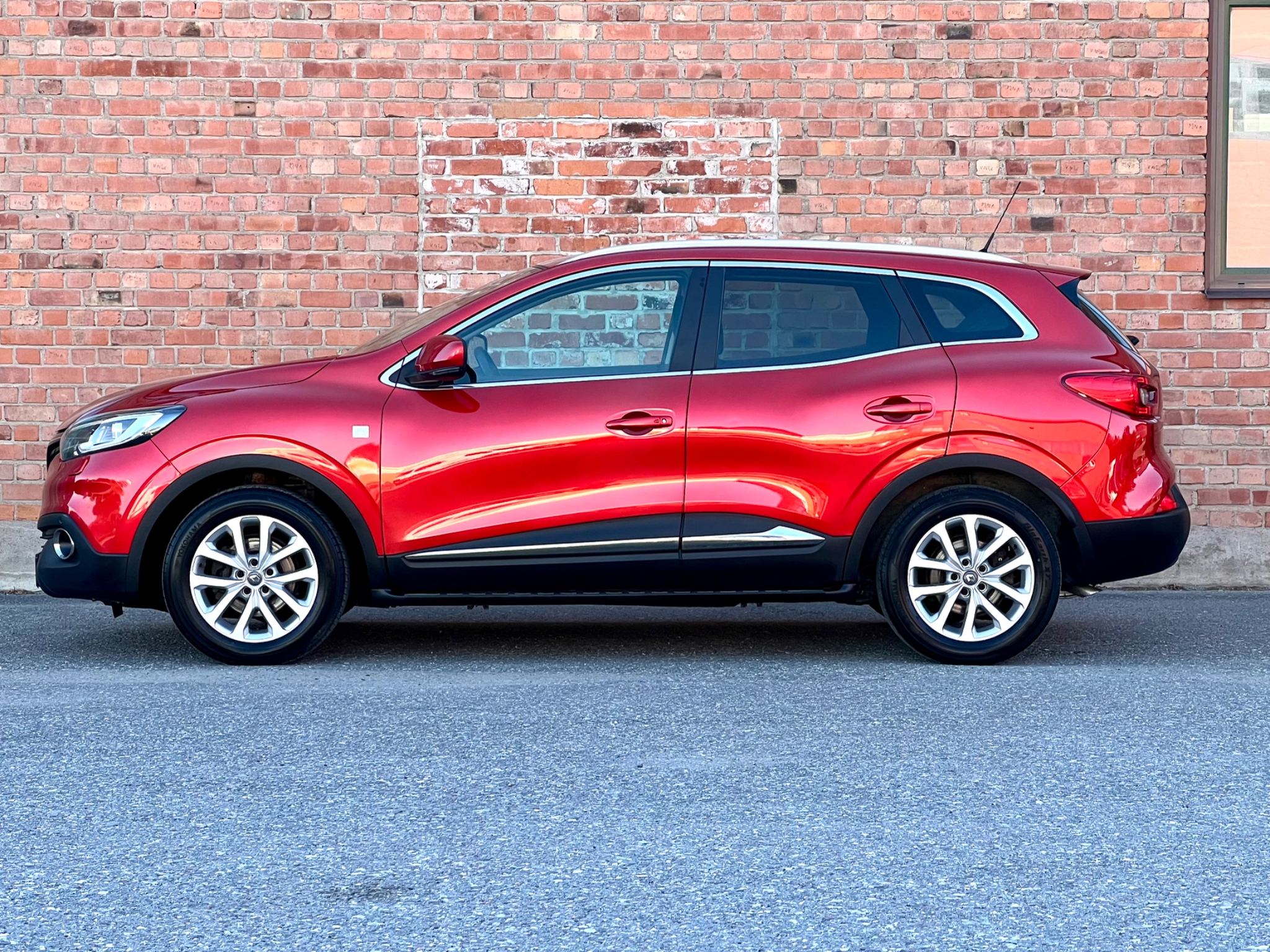 Renault Kadjar 1.2 TCe LIMITED Euro 6 2016, bild 4/46