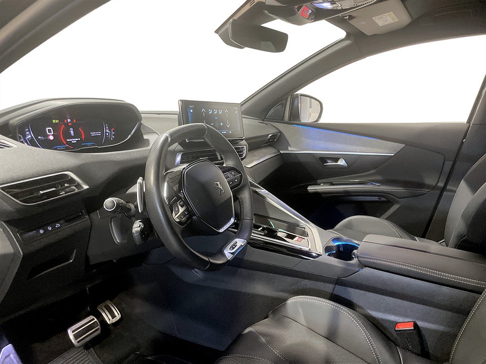 Bild på Peugeot 5008 GT 1.2 PT 130hk Aut 7-SITS B-KAMERA 