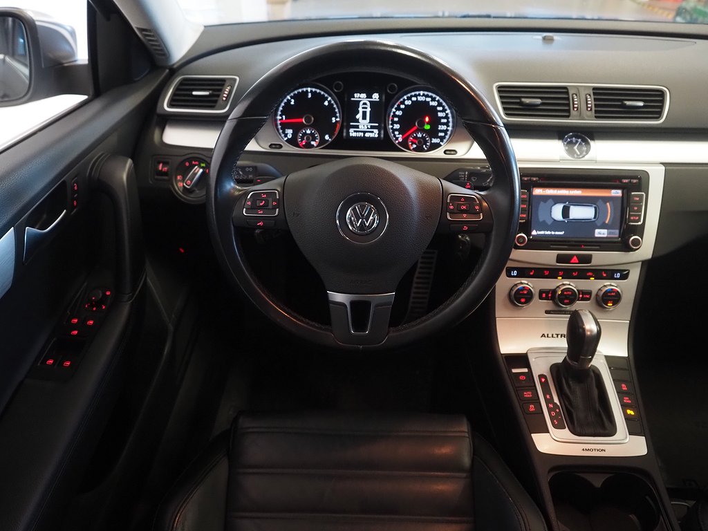 Volkswagen Passat Alltrack 2.0 TDI 4M D-Värm Drag  B-Kam 2015