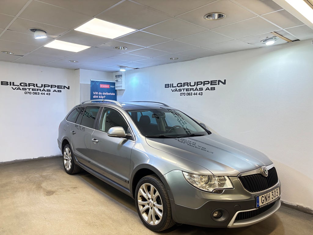 Skoda Superb Kombi 4X4 / Drag / P-Sens / Navi / Ny Bes / Ny Serv