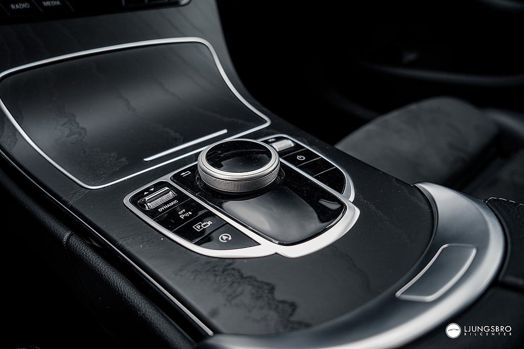 Mercedes-Benz C200 d 2019 - miniatyr 10