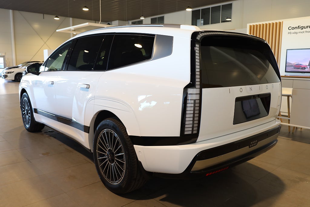 Hyundai IONIQ 9 Calligraphy AWD *Lagerbil för snabb leverans 2027