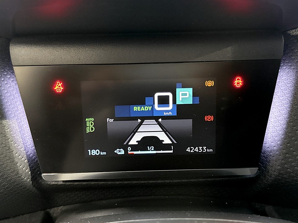 Bild på Citroen E-C4 Shine 50 kWh 136hk Aut B-KAMERA NAVI