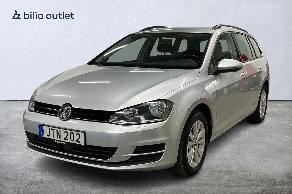 Volkswagen Golf Sportscombi 1.2 TSI B-Kam M-Värm Adaptiv Drag