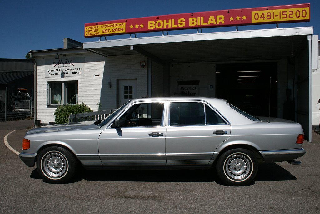 Mercedes-Benz 280 SE 