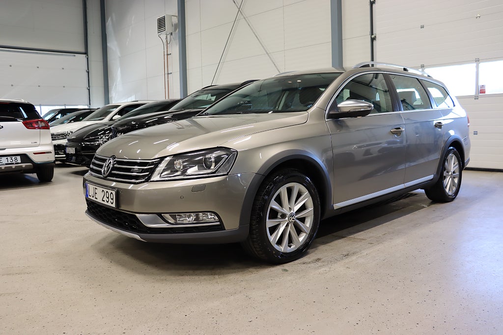 Volkswagen Passat Alltrack 2.0 TDI 4M 1-Ägare Drag B-Kamera D-Värm 177hk