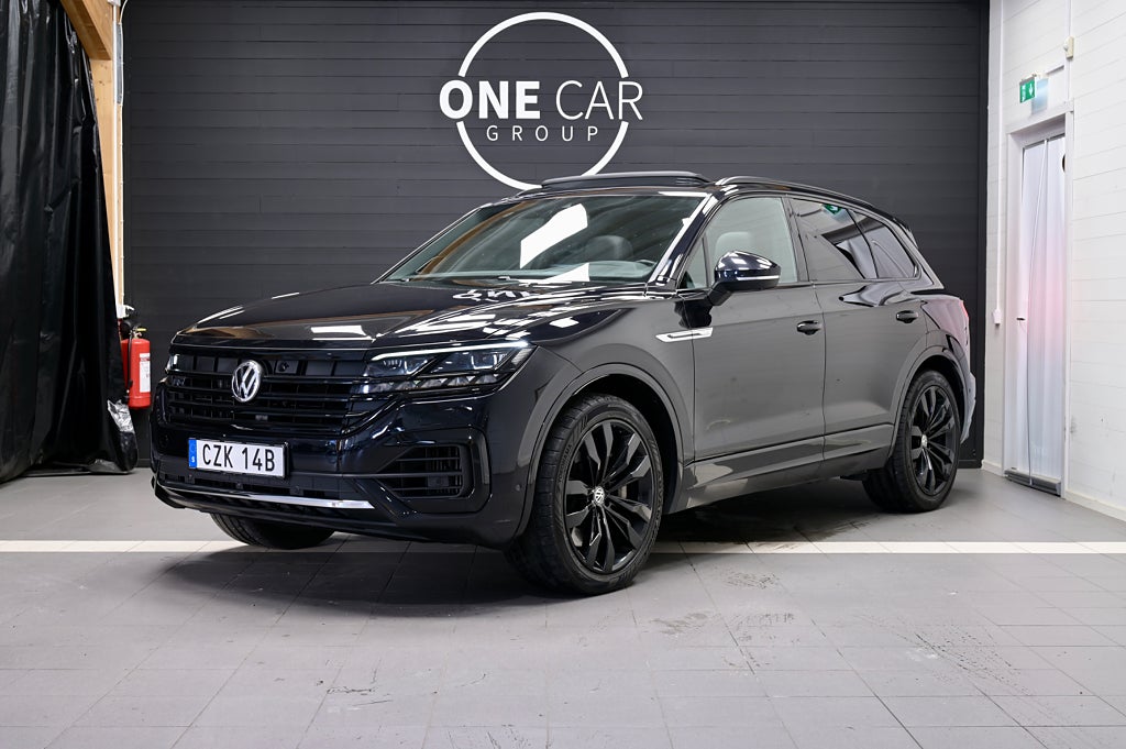 Volkswagen Touareg 4.0 V8 TDI R line Pano dynaudio SE SPEC 421hk