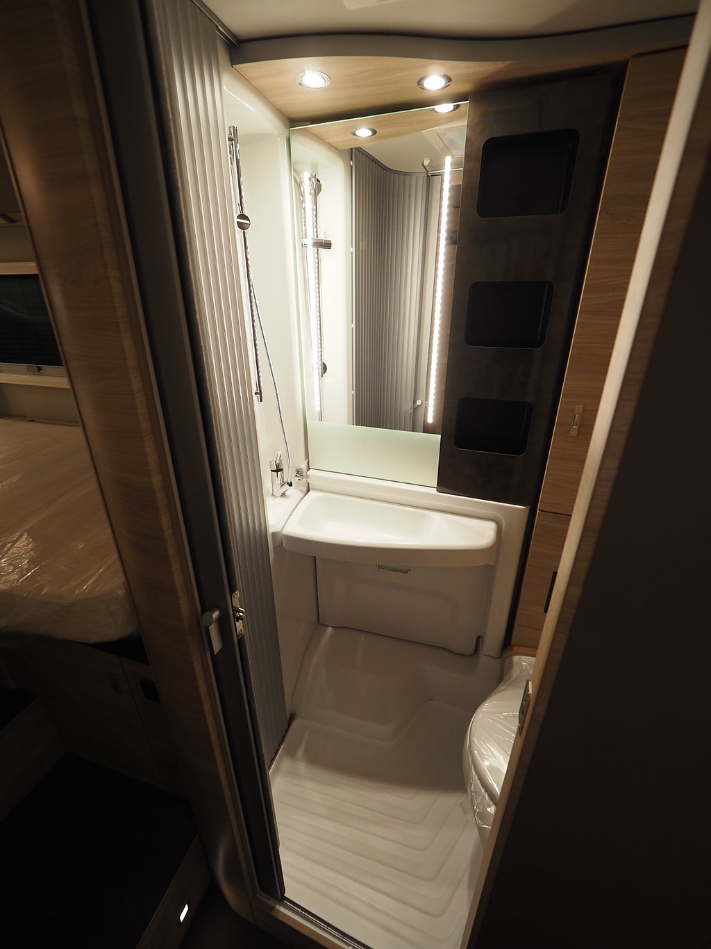 Knaus Van Ti Plus 650 MEG 4x4 I ALDE I Aut I 163hk I VW 2026