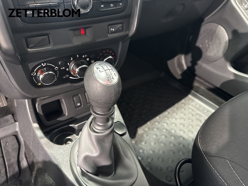 Kombi Dacia Duster 14 av 16