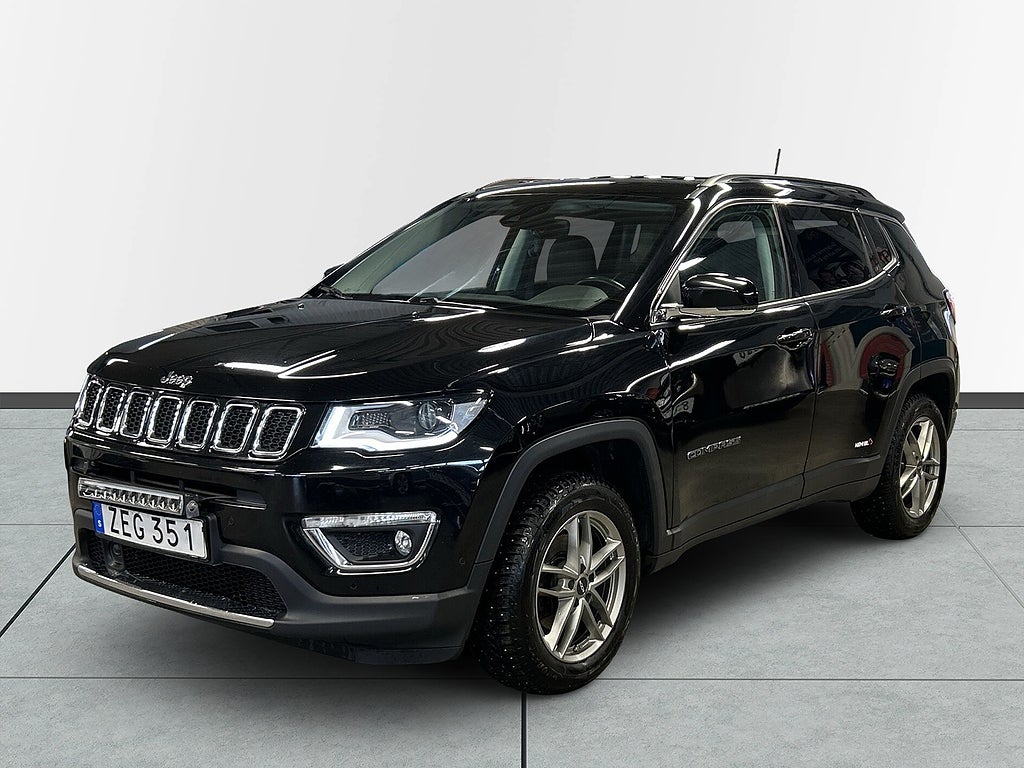 Jeep Compass 2.0 VVT 4WD Kamera/M-Värm/LED-ramp/Kamrem bytt/S&V-Däck