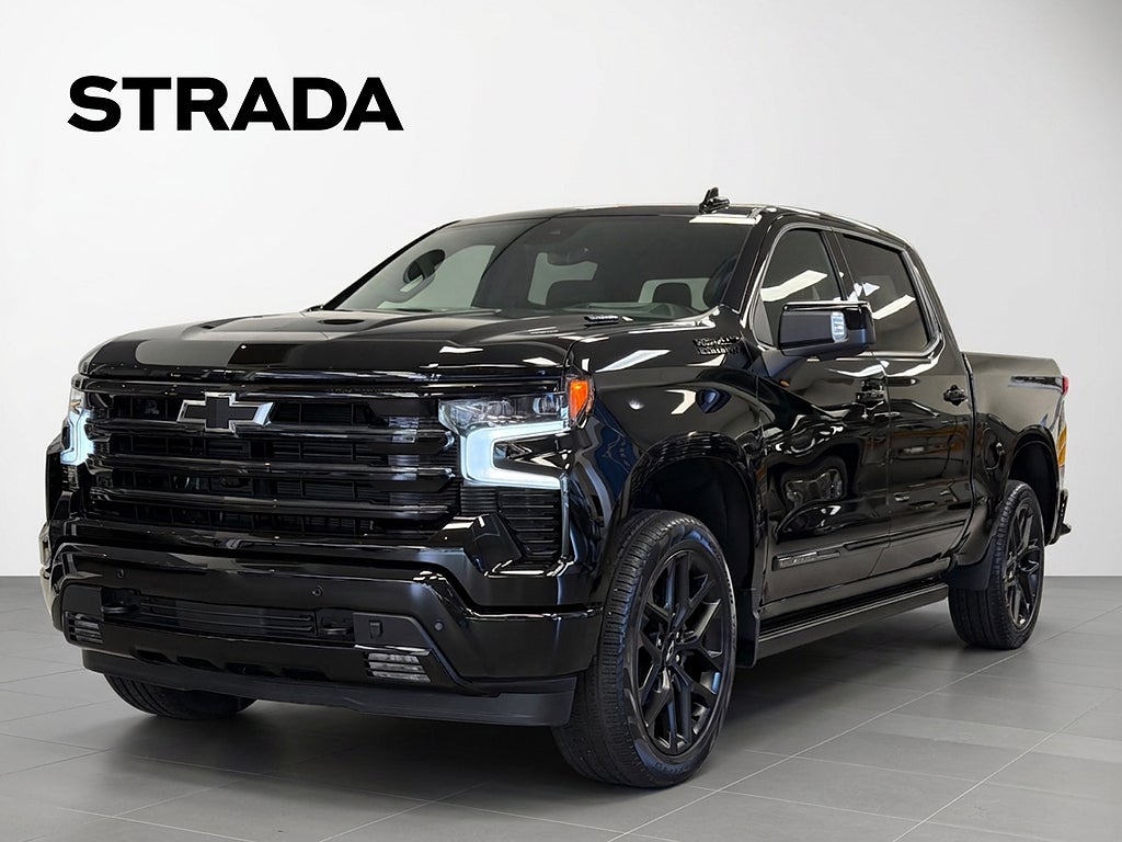 Chevrolet Silverado 1500 High Country Midnight Duramax 22" | 6 995:-/mån