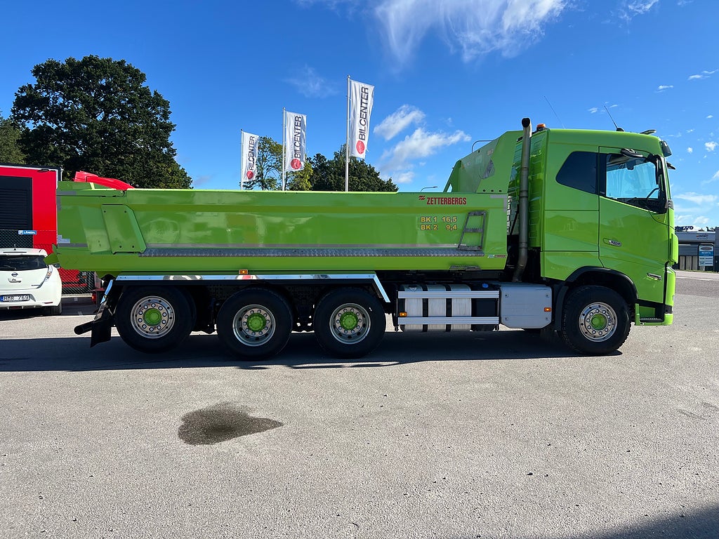 Volvo FH16 550 8x4*4 Tridem Tippbil I-See, Fullutrustad