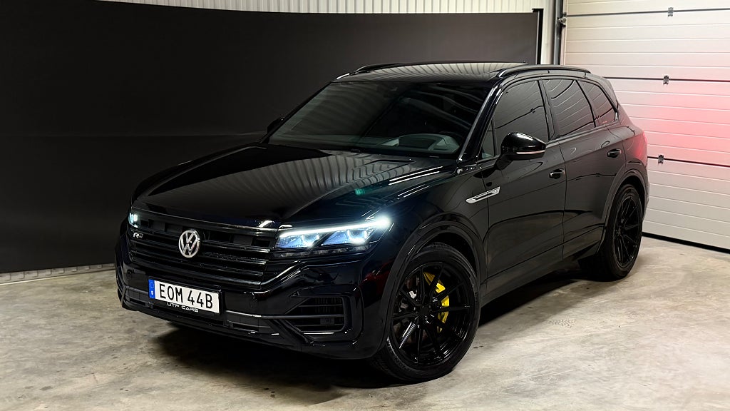 Volkswagen Touareg 4.0 V8 TDI 421hk / Se Utrusning / Luft / Pano / Massage