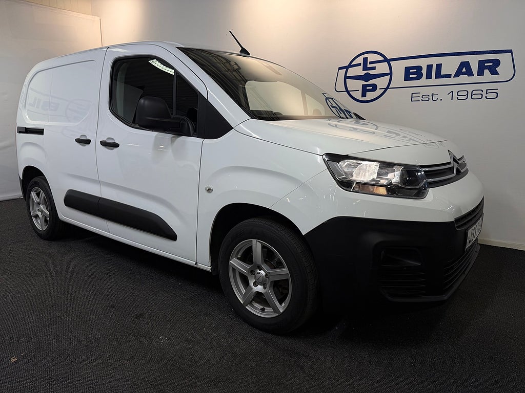 Citroën Berlingo Van 1.5 BlueHDi 130hk | Drag | Aut | Vhjul