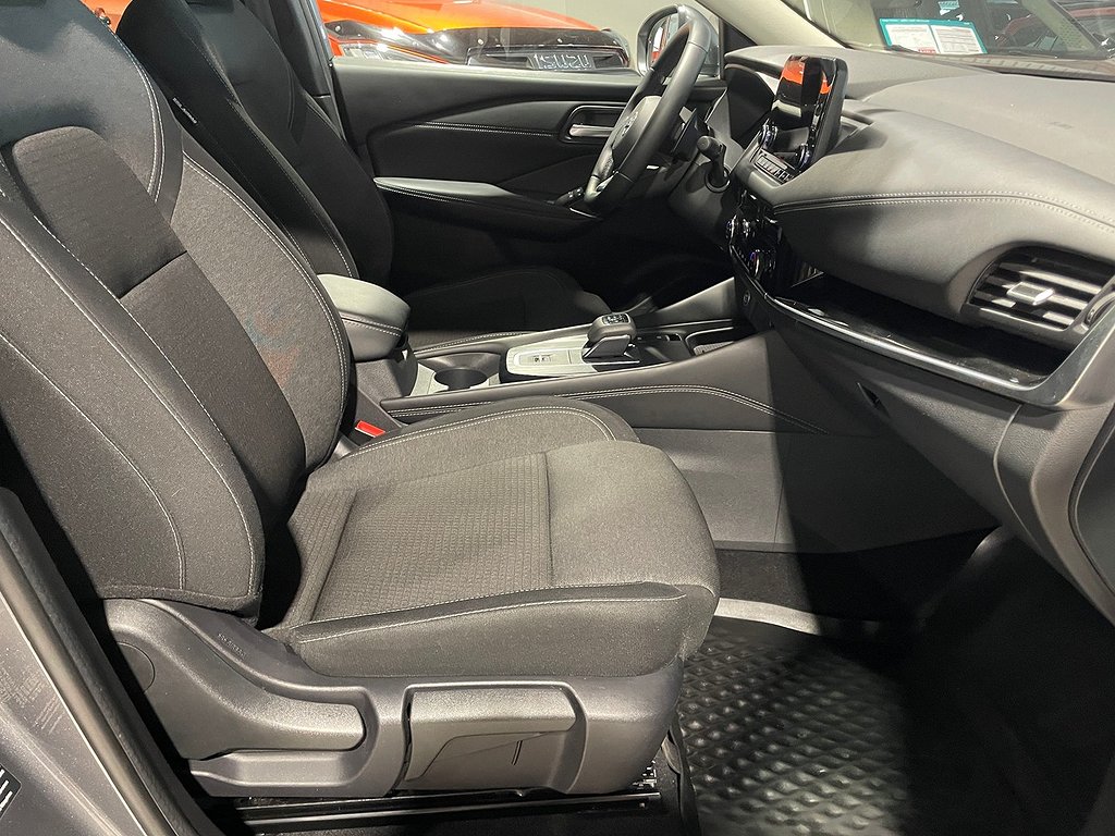 Nissan Qashqai 1.3 | N-Connecta| Moms | 1 ägare 2022