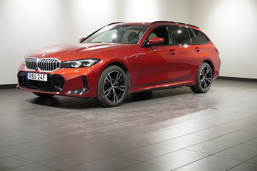 BMW 330 e xDrive Touring M Sport Active Edt. Drag Fartpilot HiFi PA |
