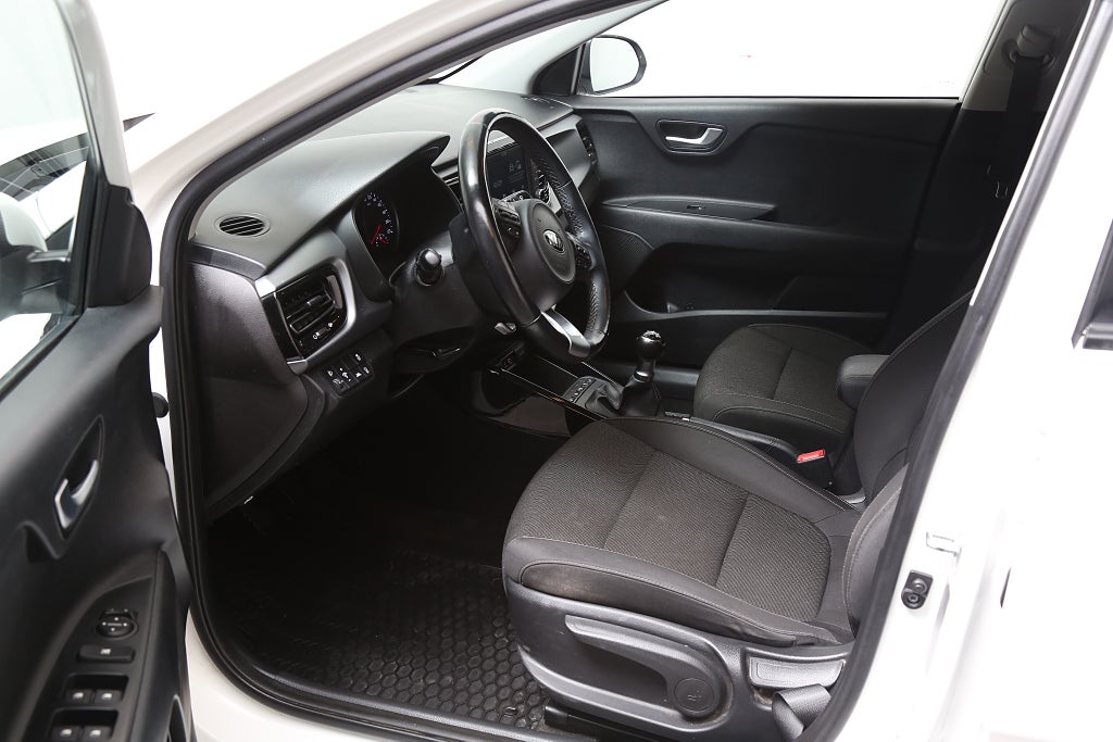 Kia Rio 1,2 84hk Advance Plus CarPlay Kamera P-sensorer 2020