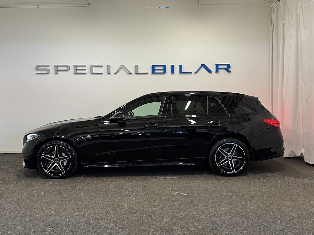Mercedes-Benz C300 T 2024 - miniatyr 2