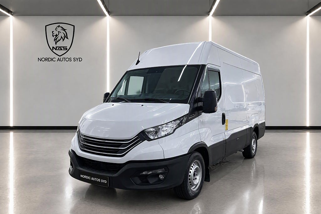 Iveco Daily 35-140 / Skåpbil / 2.3 JTD / Hi-Matic / MOMS