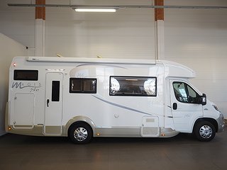 Husbil-halvintegrerad Ci 74 XT 2 av 20