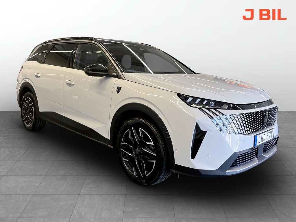 Bild på Peugeot 5008 GT Ultimate HYBRID 136hk Aut - 7-SITS, 360-KAMERA