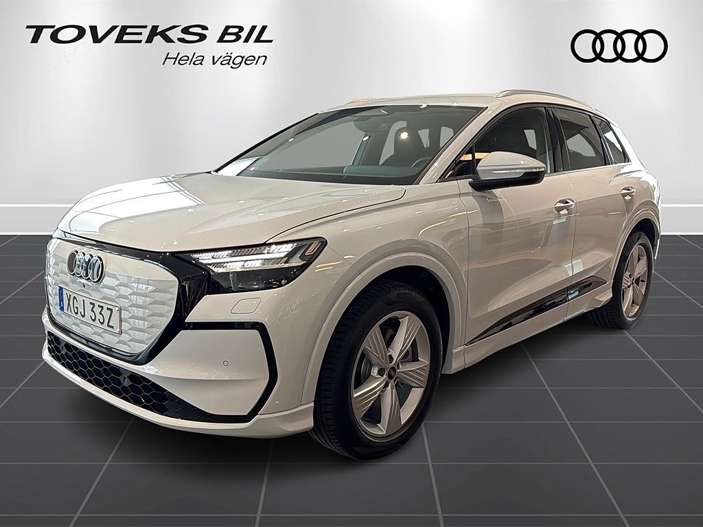 Audi Q4 E-Tron SUV QUATTRO 299HK 2027a