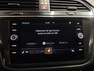 SUV Volkswagen Tiguan 22 av 28