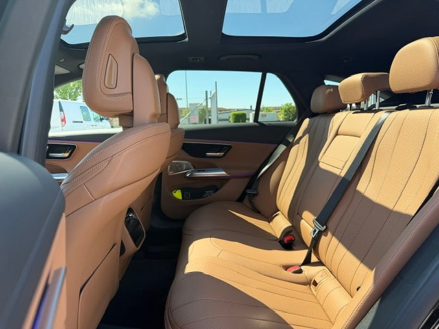 Mercedes-Benz E 300 e Kombi / AMG Line Premium / Panorama