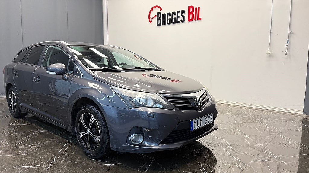 Toyota Avensis Kombi 1.8 Valvematic Multidrive S 147hk | Ny servad