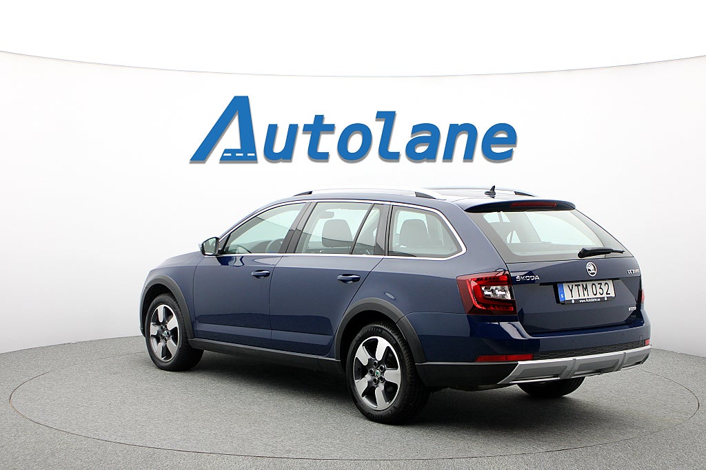Skoda Octavia Scout 2.0 TDI 4x4 1 Automat, Kupé värmare,