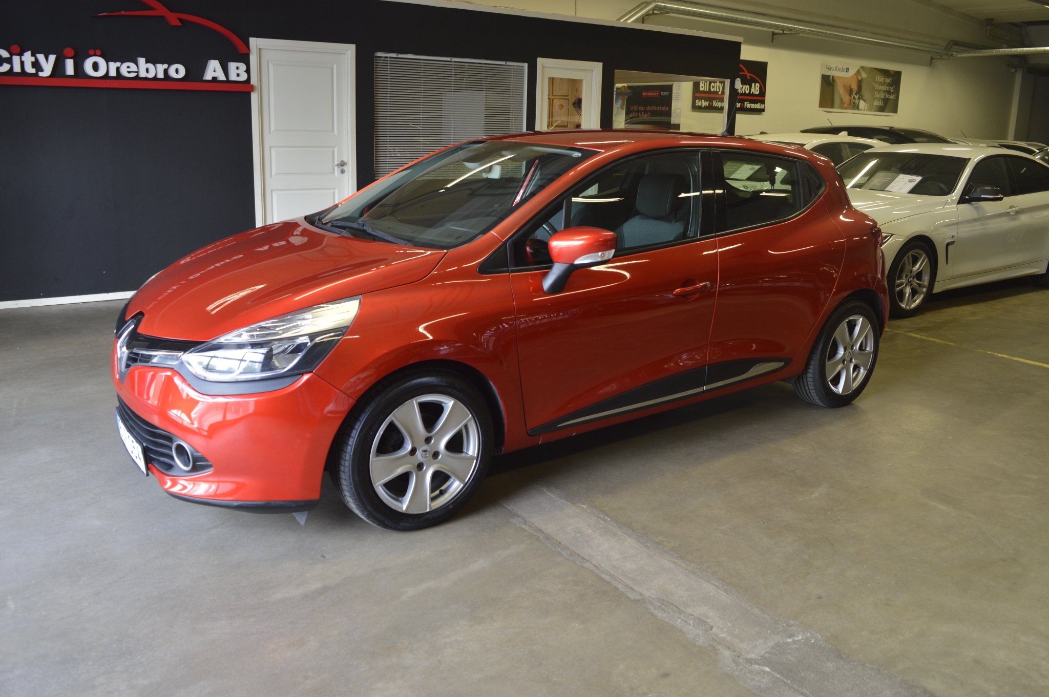 Renault Clio 2015, bild 2/48