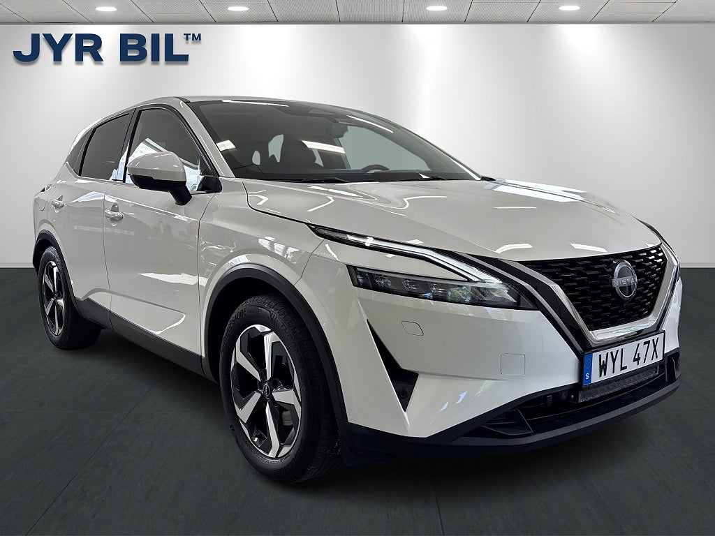 Nissan Qashqai 1.3 DIG-T 4WD XTRONIC N-Connecta Drag / Värmare / MOMS