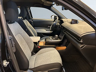 Mazda MX-30 e-Skyactiv R-EV/S&V-däck/B-kamera/HuD/Ad.Farthållare – bild 10
