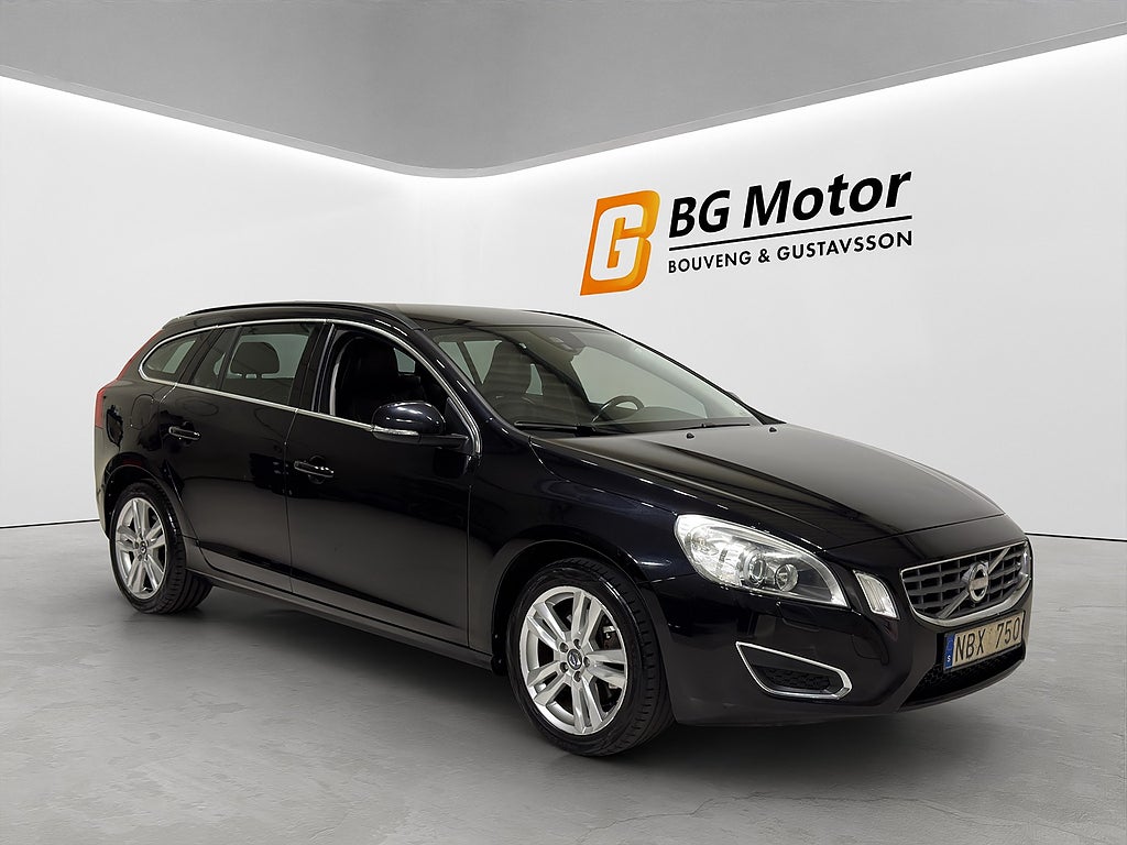 Volvo V60 D4 163HK Aut Momentum Business Edt Pro Drag/Värmare/BT