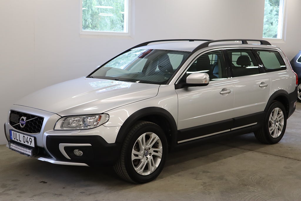 Volvo XC70 D4 AWD Classic Momentum *Drag/P-värm*(181HK) Euro 6