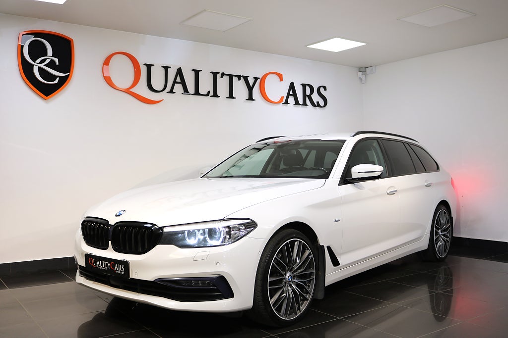 BMW 520d xDrive Touring / B-kamera/ Dragkrok/ Adaptiv/ Navi