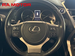 SUV Lexus NX 13 av 27
